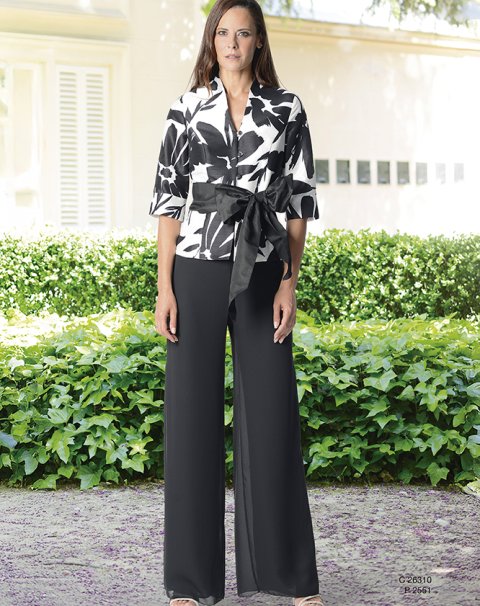 26310-CAMISA M/FRANCESA SANTUNG ESTAMPADO BLANCO Y NEGRO CON LAZO