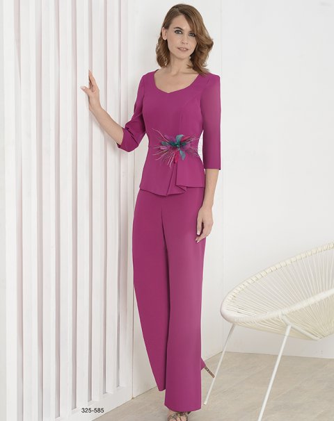 325-585 CONJUNTO CUERPO PEPLUM Y PANTALÓN